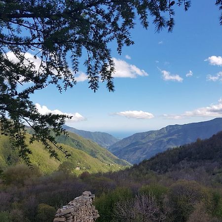 Agriturismo La Fontana Dell'Olmo Hotel Molini di Triora Esterno foto